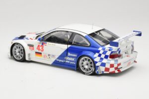BMW M3 E46 GTR #43 D. Muller ALMS 2001 Minichamps 1:18 100012143 Metal - imagem 7 de 8