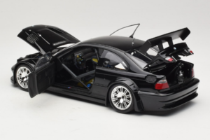 BMW M3 E46 GTR Street Preto Minichamps 1:18 100012105 Metal - imagem 5 de 8