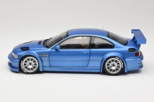 BMW M3 E46 GTR Street Azul Minichamps 1:18 80430302540 Metal - imagem 4 de 8