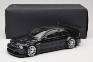 BMW M3 E46 GTR Street Carbon Black Minichamps 1:18 80430152552 Metal - imagem 8 de 8
