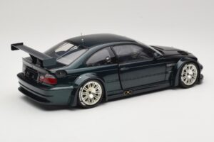 BMW M3 E46 GTR Street Emerald Green Minichamps 1:18 80430396025 Metal - imagem 3 de 8