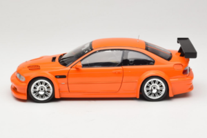 BMW M3 E46 GTR Street Laranja Minichamps 1:18 100012106 Metal - imagem 4 de 8
