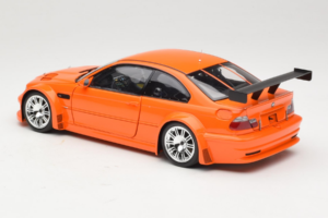 BMW M3 E46 GTR Street Laranja Minichamps 1:18 100012106 Metal - imagem 7 de 8