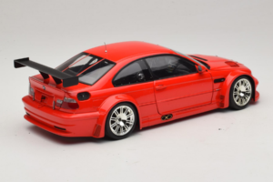 BMW M3 E46 GTR Street Vermelho Minichamps 1:18 100012101 Metal - imagem 3 de 8