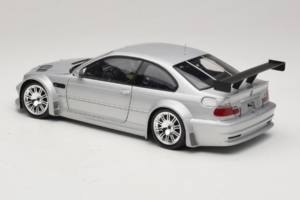 BMW M3 E46 GTR Street Prateado Minichamps 1:18 100012100 Metal - imagem 7 de 8