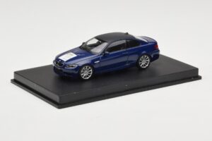BMW M3 E92 Blue Metallic IAA Minichamps 1:43 80420431647 Metal - imagem 3 de 5