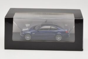 BMW M3 E92 Blue Metallic IAA Minichamps 1:43 80420431647 Metal - imagem 5 de 5
