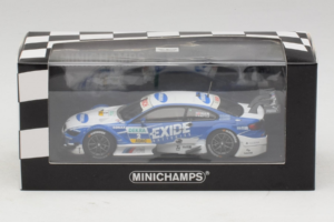 BMW M3 E92 #2 J. Hand BMW Team RMR DTM 2012 Minichamps 1:43 410122202 Metal - imagem 5 de 5