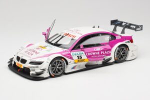 BMW M3 E92 #15 A. Priaulx BMW Team RBM DTM 2012 Minichamps 1:18 100122215 Metal - imagem 2 de 8