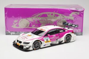 BMW M3 E92 #15 A. Priaulx BMW Team RBM DTM 2012 Minichamps 1:18 100122215 Metal - imagem 8 de 8