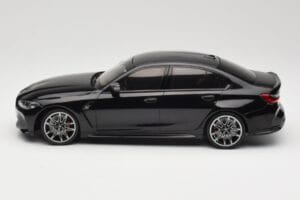 BMW M3 G80 Cinzento Metálico Minichamps 1:18 155020204 Metal - imagem 3 de 6