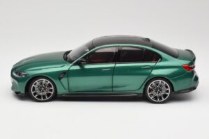 BMW M3 G80 Isle of Man Green Minichamps 1:18 113020203 Metal - imagem 4 de 8