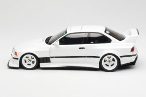 BMW M3 GTR E36 Khyzyl Saleem Alpine Branco Otto 1:18 OT1051 Resina - imagem 3 de 6