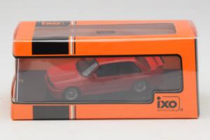BMW M3 E30 Sport Evolution Vermelho IXO 1:43 CLC583N Metal - imagem 4 de 4