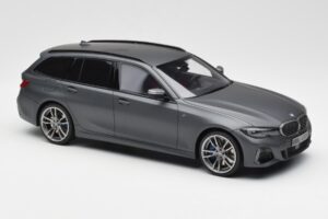 BMW M340i G20 xDrive M Sport Cinzento GT Spirit 1:18 GT471 Resina - imagem 4 de 6