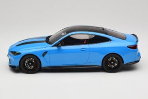 BMW M4 CS G82 Riviera Blue GT Spirit 1:18 GT511 Resina - imagem 3 de 6