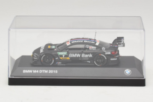 BMW M4 #7 B. Spengler BMW Team RBM DTM 2015 Minichamps 1:43 80422405595 Metal - imagem 4 de 5
