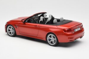 BMW M4 F83 Cabriolet Sakhir Laranja Paragon 1:18 PA-97111 Metal - imagem 7 de 8