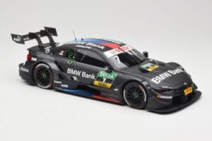 BMW M4 F82 #7 BMW Team RBM B. Spengler DTM 2018 Minichamps 1:18 155182807 Metal - imagem 4 de 6