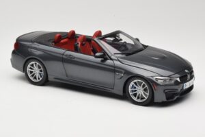 BMW M4 F83 Cabriolet Mineral Grey Paragon 1:18 80432339610 Metal - imagem 6 de 8