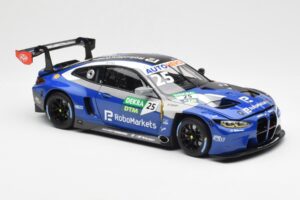 BMW M4 G82 GT3 Schubert Motorsport #25 P. Eng DTM 2022 Minichamps 1:18 113222025 Metal - imagem 6 de 8