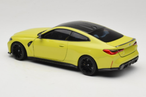 BMW M4 G82 Amarelo Edição Concessionário Minichamps 1:18 80435A51949-R1 Metal - imagem 8 de 10