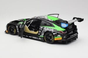 BMW M4 GT3 G82 #10 S. Green / M. Krutten Schubert Motorsport ADAC GT Masters Red Bull Ring Winner 2022 Minichamps 1:18 113222 - imagem 5 de 8