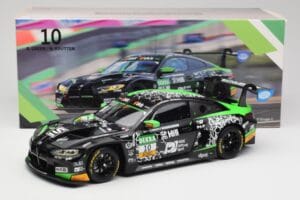 BMW M4 GT3 G82 #10 S. Green / M. Krutten Schubert Motorsport ADAC GT Masters Red Bull Ring Winner 2022 Minichamps 1:18 113222 - imagem 8 de 8