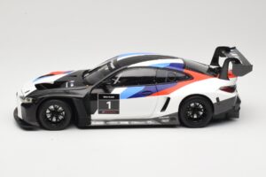 BMW M4 G82 GT3 Presentation 2021 Minichamps 1:18 80435A5D002 Metal - imagem 4 de 8