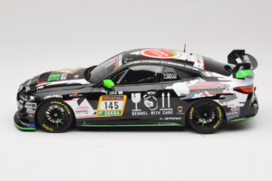 BMW M4 G82 GT4 #145 T. Glock / T. Scheider Winner SP8T 24 Hours Nürburgring 2024 Otto 1:18 OT1172 Resina - imagem 3 de 6