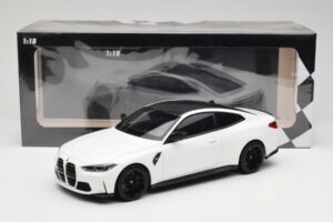 BMW M4 G82 Branco Minichamps 1:18 155020122 Metal - imagem 6 de 6