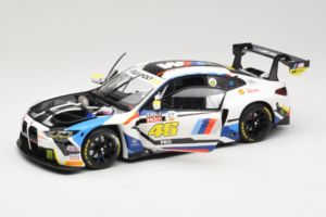 BMW M4 GT3 #46 V. Rossi / A. Farfus / M. Martin Team WRT 12 Hours of Bathurst 2023 Minichamps 1:18 113232146 Metal - imagem 2 de 8