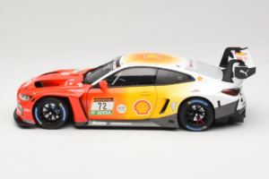 BMW M4 GT3 #72 D. Harper / M. Hesse / C. Weerts BMW M Team RMG 24 Hours of Nurburgring 2024 Minichamps 1:18 113242072 Metal - imagem 4 de 8