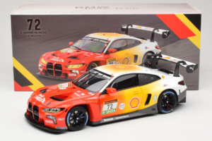 BMW M4 GT3 #72 D. Harper / M. Hesse / C. Weerts BMW M Team RMG 24 Hours of Nurburgring 2024 Minichamps 1:18 113242072 Metal - imagem 8 de 8