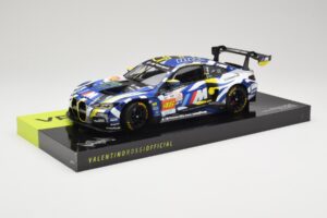 BMW M4 GT3 Team WRT #46 V. Rossi / A. Al-Harthy / M. Martin DNF 24 Hours of Le Mans 2024 Minichamps 1:18 113242446 Metal - imagem 2 de 8