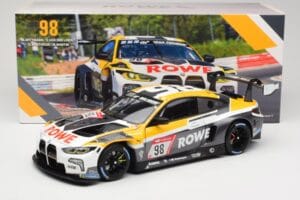 BMW M4 GT3 #98 M. Wittmann / S. van der Linde Rowe Racing ADAC 24h Nurburgring 2023 Minichamps 1:18 113232098 Metal - imagem 8 de 8