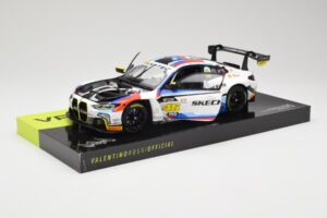BMW M4 GT3 Team WRT #46 V. Rossi / R. Marciello / M. Martin 12 Hours of Bathurst 2024 Minichamps 1:18 113242046 Metal - imagem 2 de 8