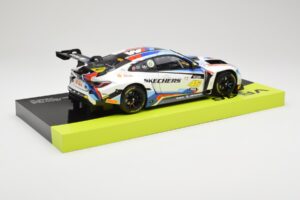 BMW M4 GT3 Team WRT #46 V. Rossi / R. Marciello / M. Martin 12 Hours of Bathurst 2024 Minichamps 1:18 113242046 Metal - imagem 4 de 8