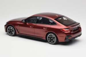 BMW M440i G26 Gran Coupe Aventurine Vermelho Otto 1:18 OT1075 Resina - imagem 5 de 6