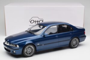 BMW M5 E39 Avus Azul Otto 1:12 G073 Resina - imagem 6 de 6