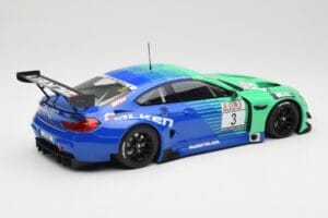BMW M6 GT3 F13 #3 Falken Motorsports P. Düsseldorf / J. Müller VLN Winner Heat 4 2017 Minichamps 1:18 153172693 Metal - imagem 2 de 6
