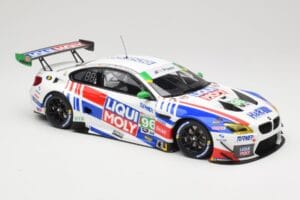 BMW M6 GT3 F13 #96 Turner Motorsport B. Auberlen / R. Foley Class Winner Petit Le Mans 2019 Minichamps 1:18 153192696 Metal - imagem 4 de 6
