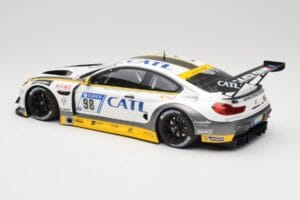 BMW M6 GT3 F13 #98 Rowe Racing M. Palttala / N. Catsburg 2nd Place 24 Hours of Nurburgring 2017 Minichamps 1:18 155172698 Met - imagem 5 de 6