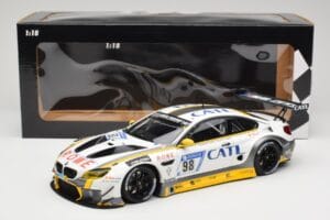 BMW M6 GT3 F13 #98 Rowe Racing M. Palttala / N. Catsburg 2nd Place 24 Hours of Nurburgring 2017 Minichamps 1:18 155172698 Met - imagem 6 de 6