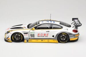 BMW M6 GT3 F13 #98 Rowe Racing T. Blomqvist / N. Catsburg 24 Hours of Spa 2017 Minichamps 1:18 155172688 Metal - imagem 3 de 6