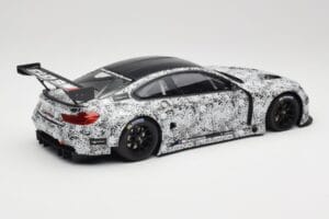 BMW M6 GT3 F13 Presentation Spa 2015 Minichamps 1:18 155152699 Metal - imagem 2 de 6