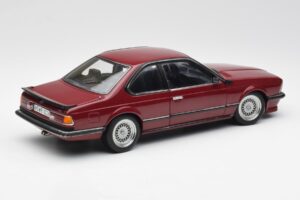 BMW M635 CSi E24 Karmin Vermelho AUTOart 1:18 70528 Metal - imagem 3 de 8