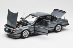 BMW M635 CSi E24 Shadow Line Delphin Metallic AUTOart 1:18 70529 Metal - imagem 2 de 8