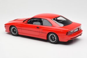 BMW M8 E31 Prototype Vermelho Schuco 1:18 450020900 Metal - imagem 5 de 6