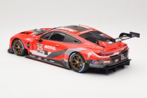 BMW M8 GTE RLL Racing #25 C. De Phillippi / B. Spengler Class Winners IMSA GP Road Atlanta 2020 Minichamps 1:18 155202995 Met - imagem 5 de 6